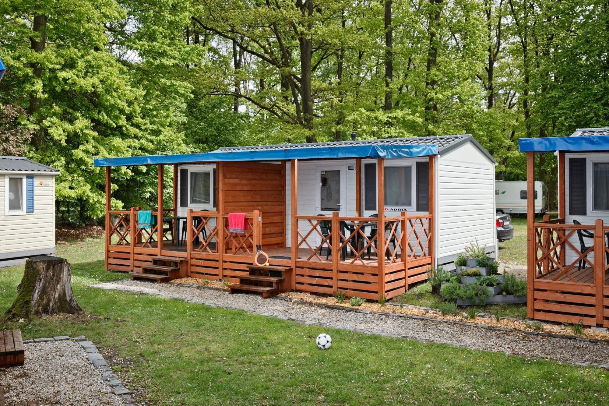 Knaus Campingpark Bad Dürkheim Buitenkant foto